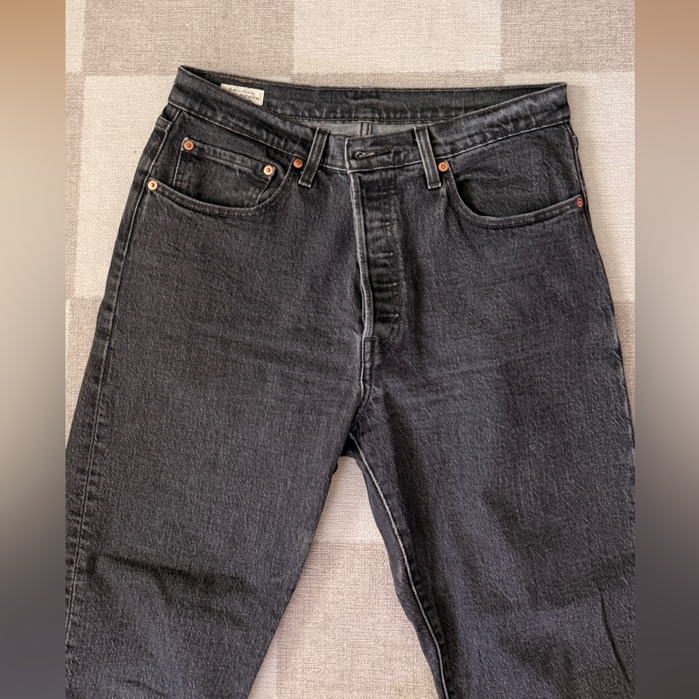 Women’s Levi Premium 501